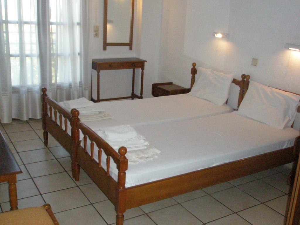 Viki Studios And Apartments Skála Potamiás Quarto foto