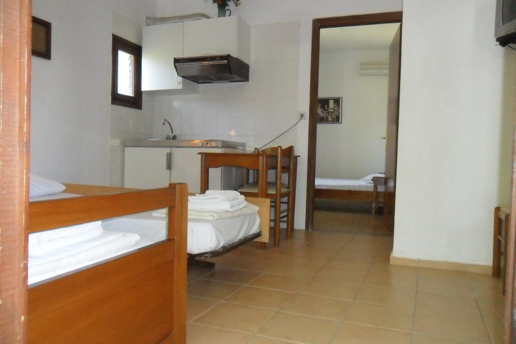 Viki Studios And Apartments Skála Potamiás Quarto foto
