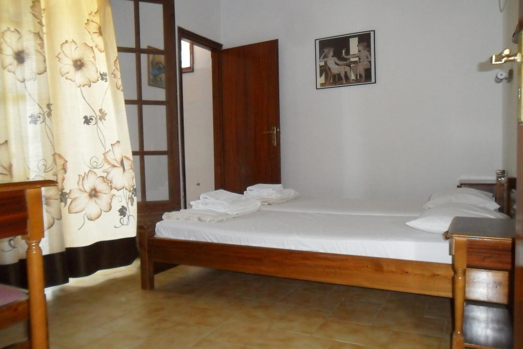 Viki Studios And Apartments Skála Potamiás Quarto foto